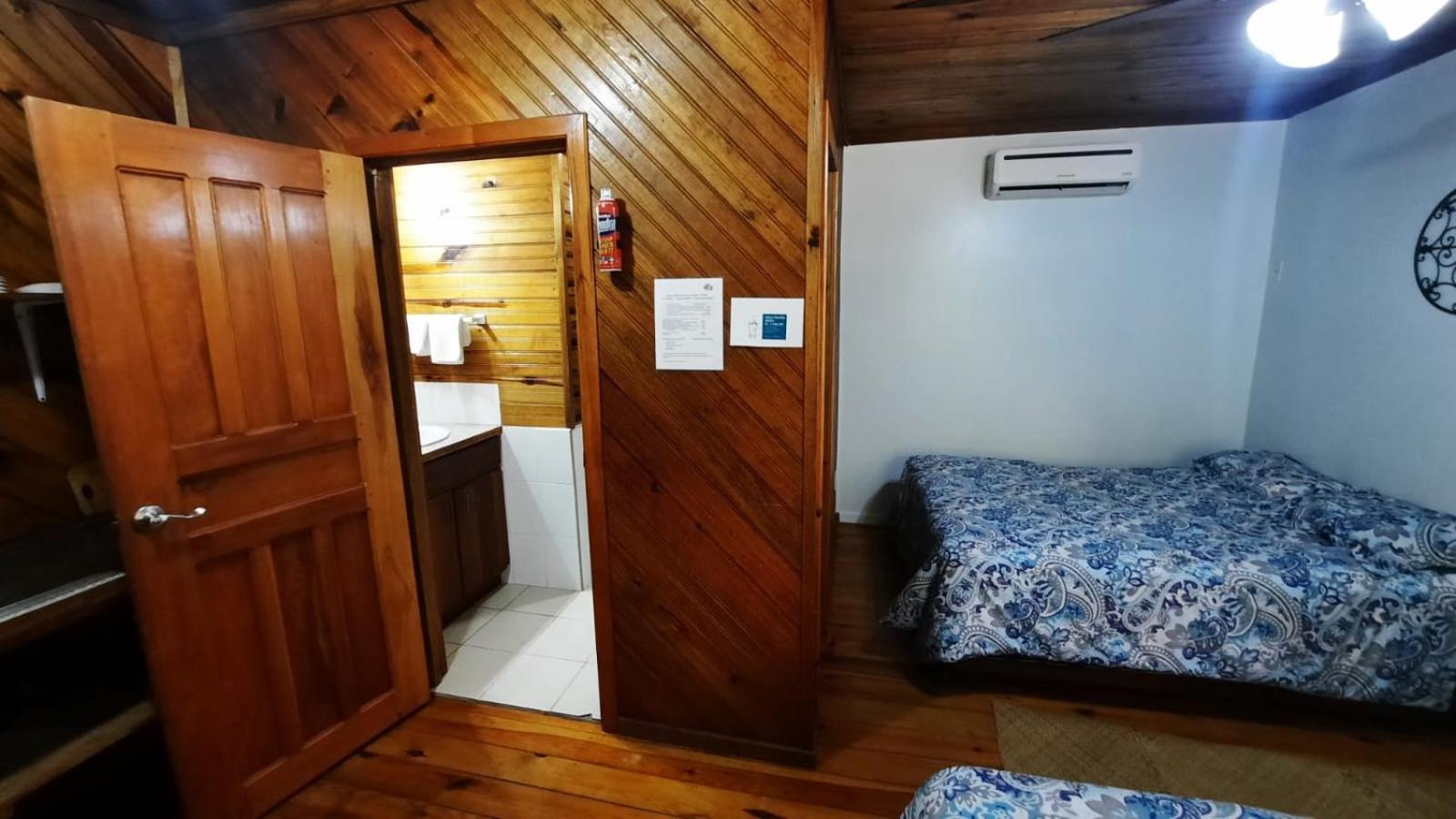 Guava Grove Resort & Villas Sandy Bay Habitación foto